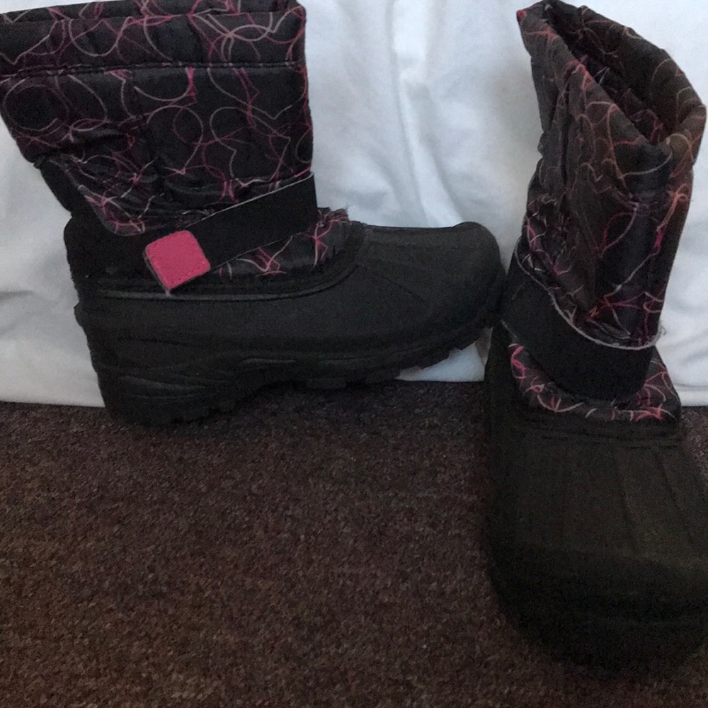 Girls rain/snow boots size 1